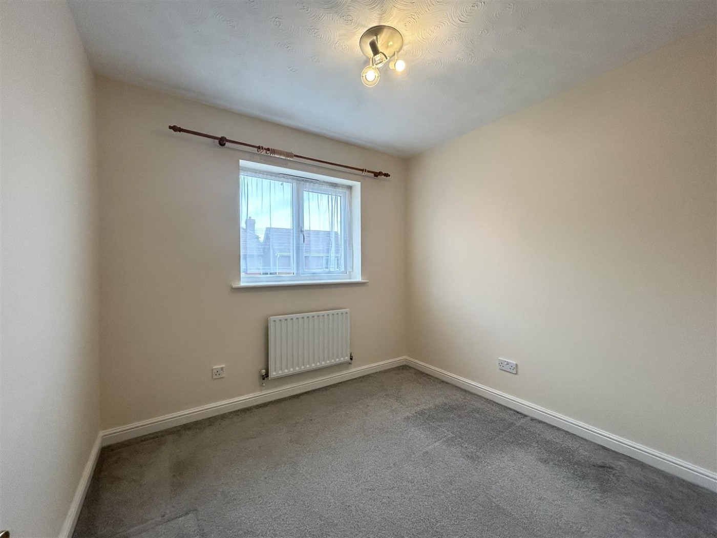 Images for Elwood, Harlow
