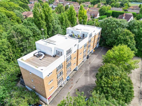 Trapstyle Road, Ware - EAID:KingsGroupApi2020, BID:30208-9