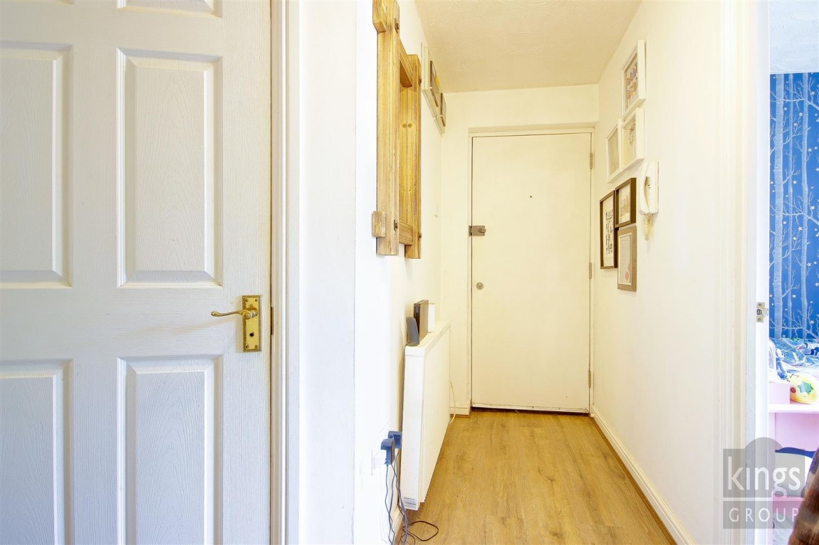 Images for Chelsea Gardens, Harlow