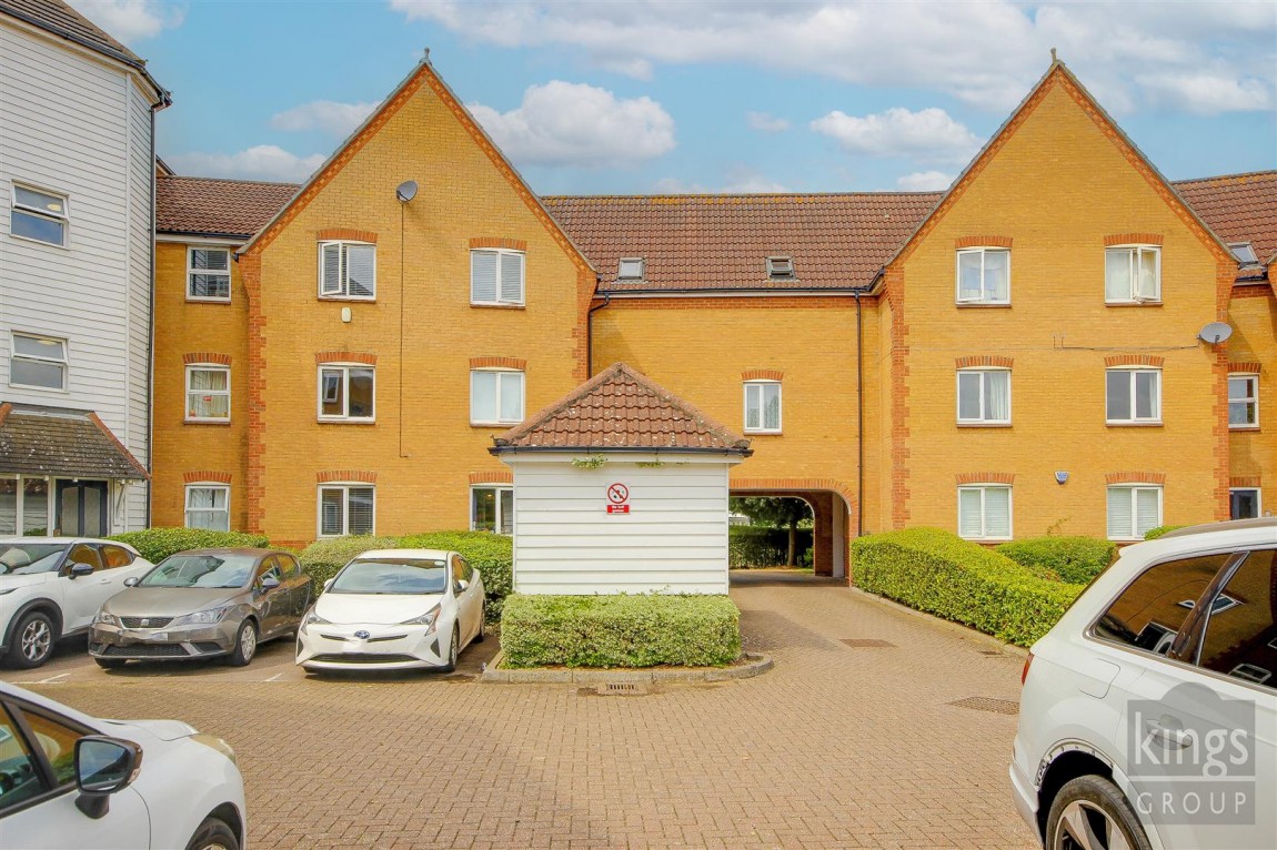 Images for Chelsea Gardens, Harlow
