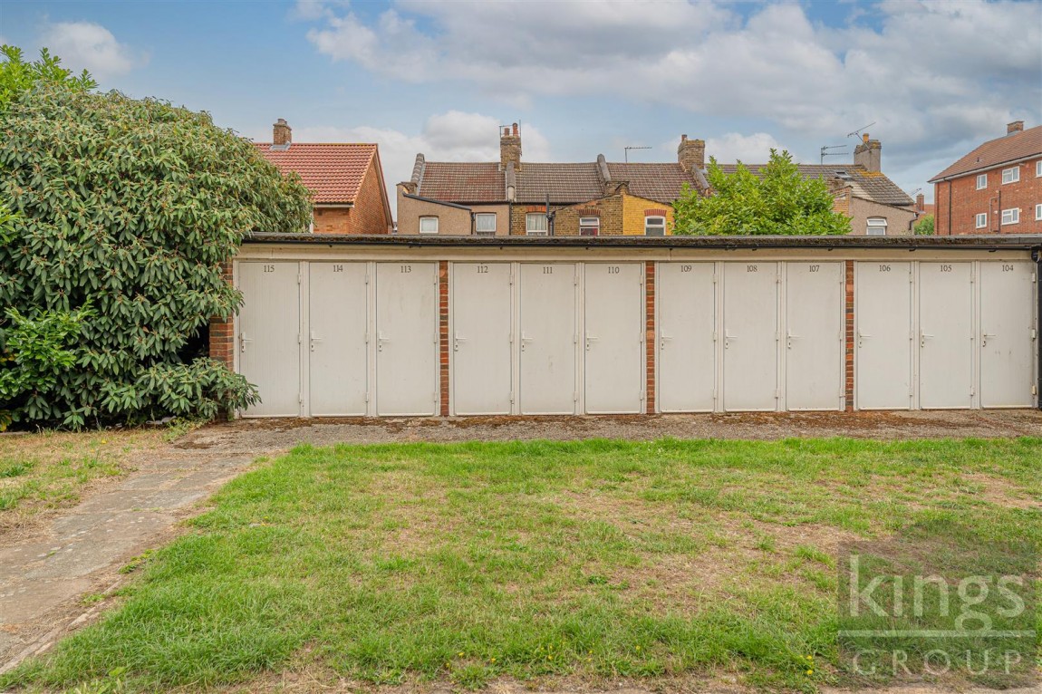 Images for Barrowfield Close, Edmonton, N9