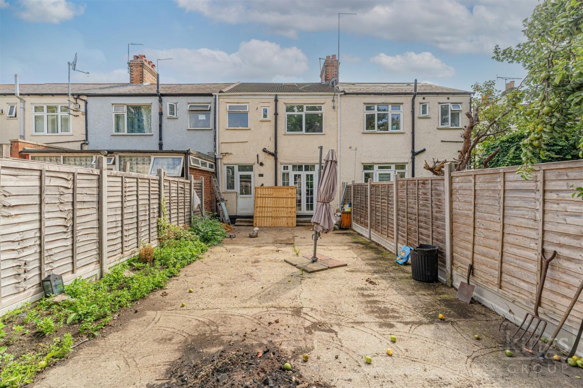 Images for Willoughby Lane, London