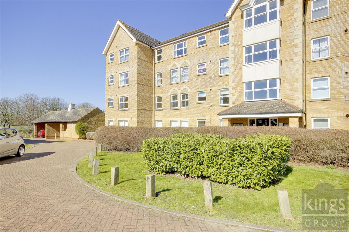 Images for Cobham Close, Enfield