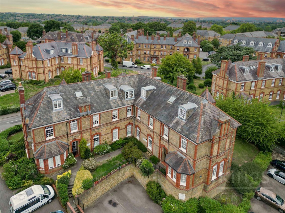Images for Banting Drive, London