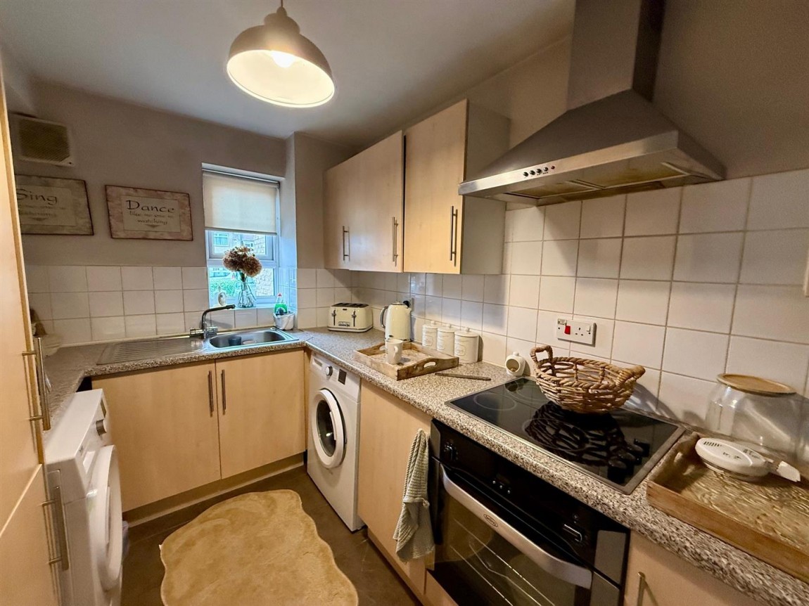 Images for Howard Close, Waltham Abbey