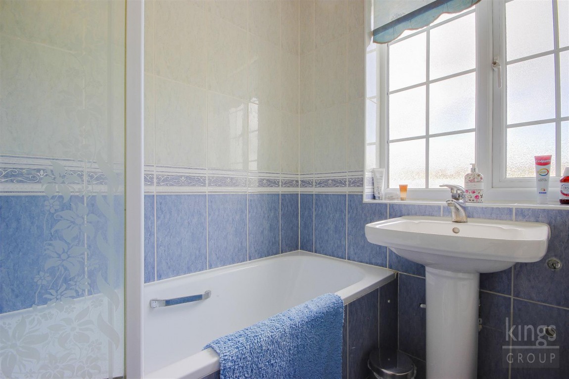 Images for Broadlands Avenue, Enfield