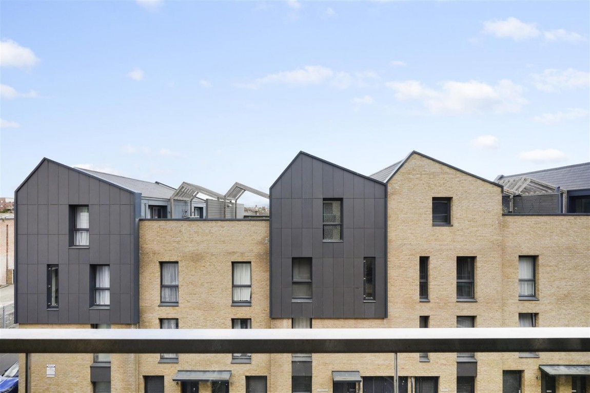 Images for Collendale Road, London