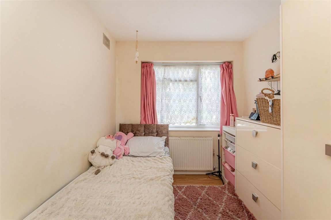 Images for Beresford Gardens, Enfield