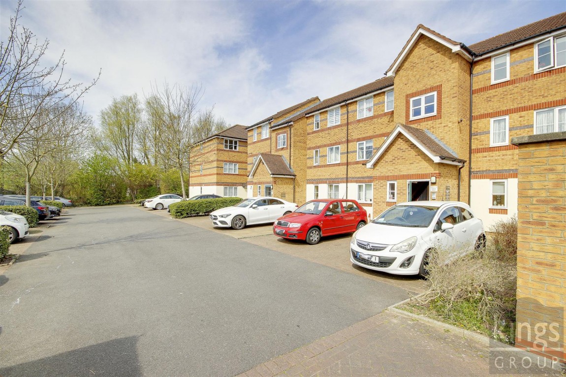 Images for Dundas Mews, Enfield