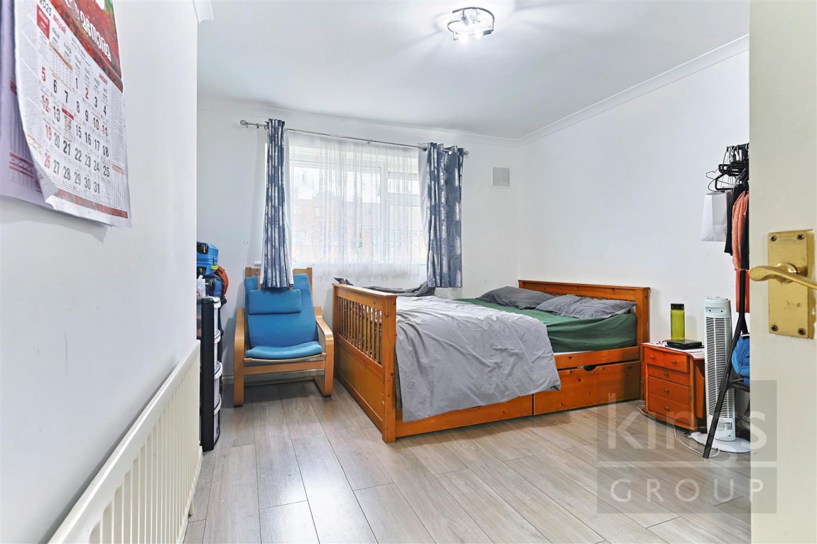 Images for The Hides, Harlow