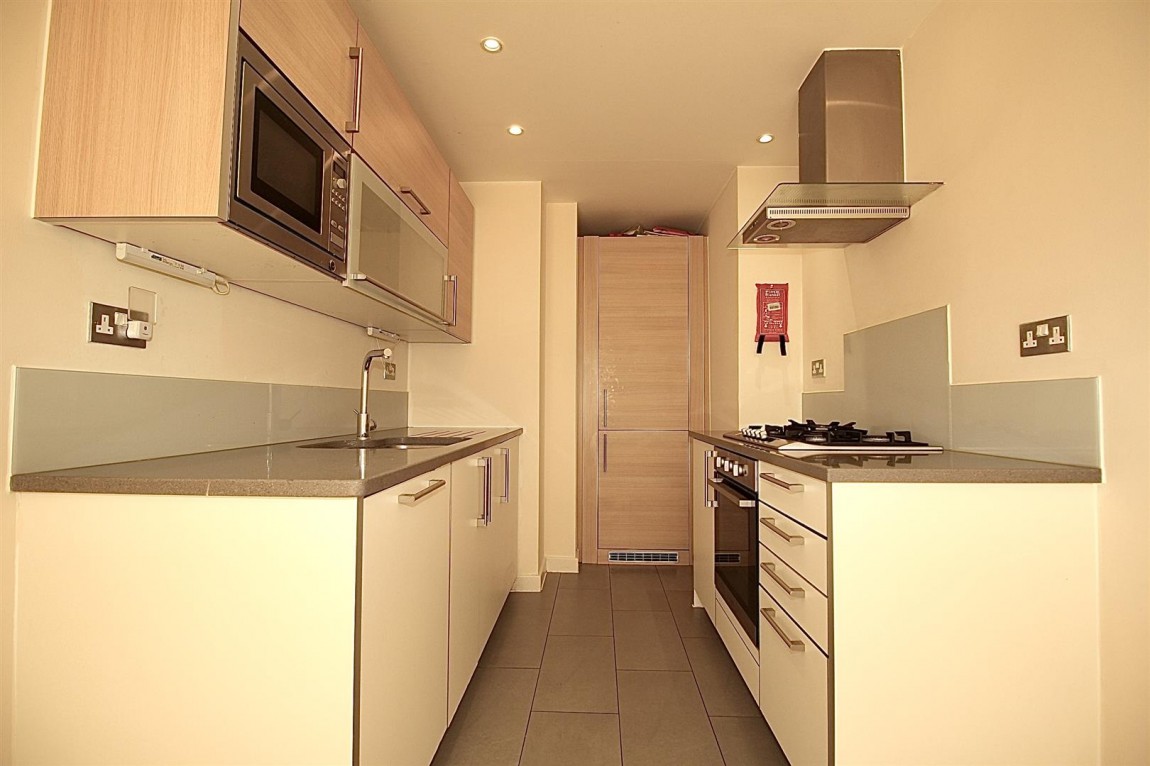 Images for Cosmopolitan Court, 67 Main Avenue, Enfield