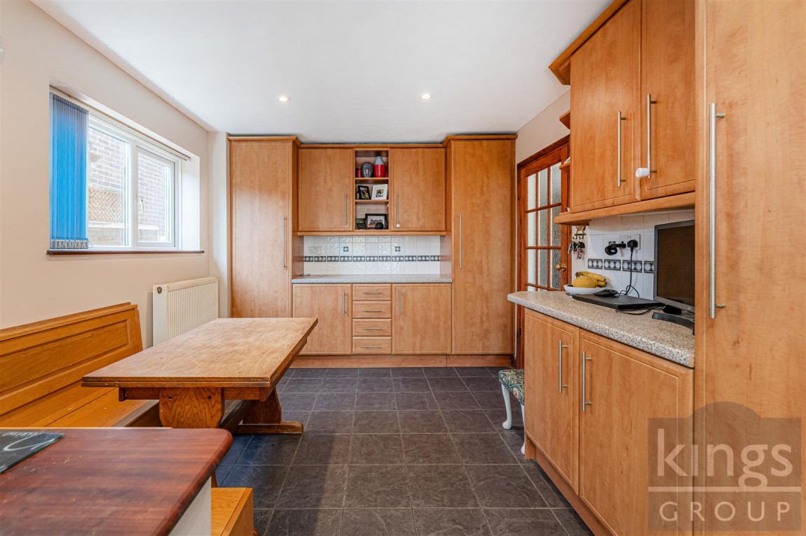 Images for Broom Close, Cheshunt, Waltham Cross