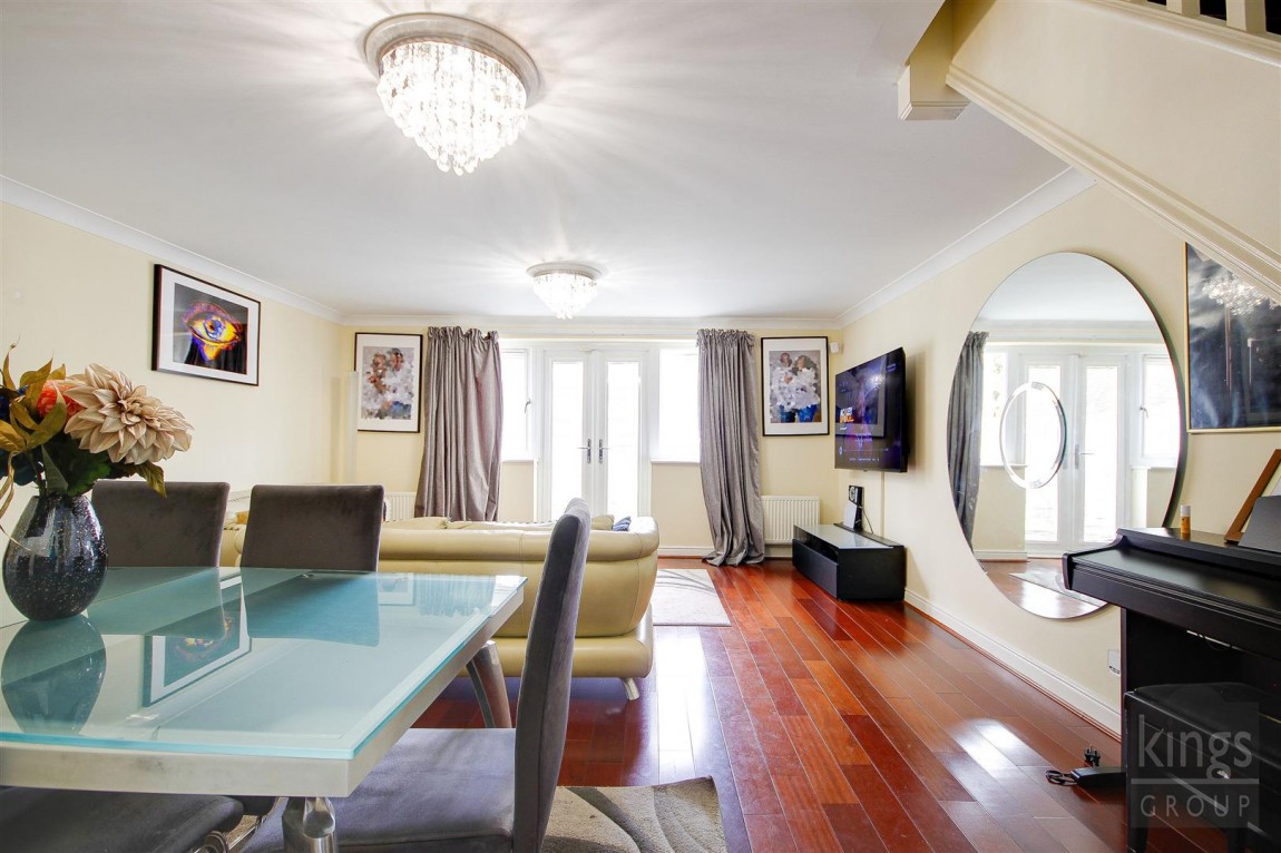 Images for Barrass Close, Enfield