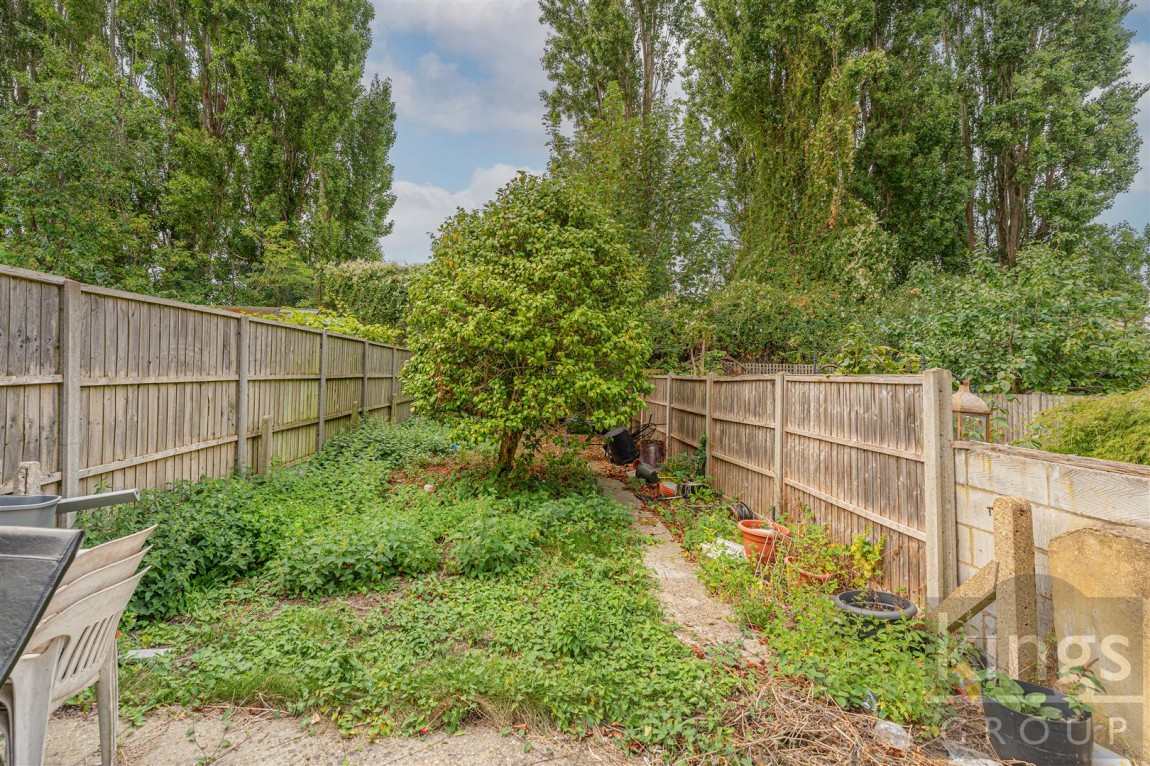Images for Amersham Avenue, Edmonton, N18