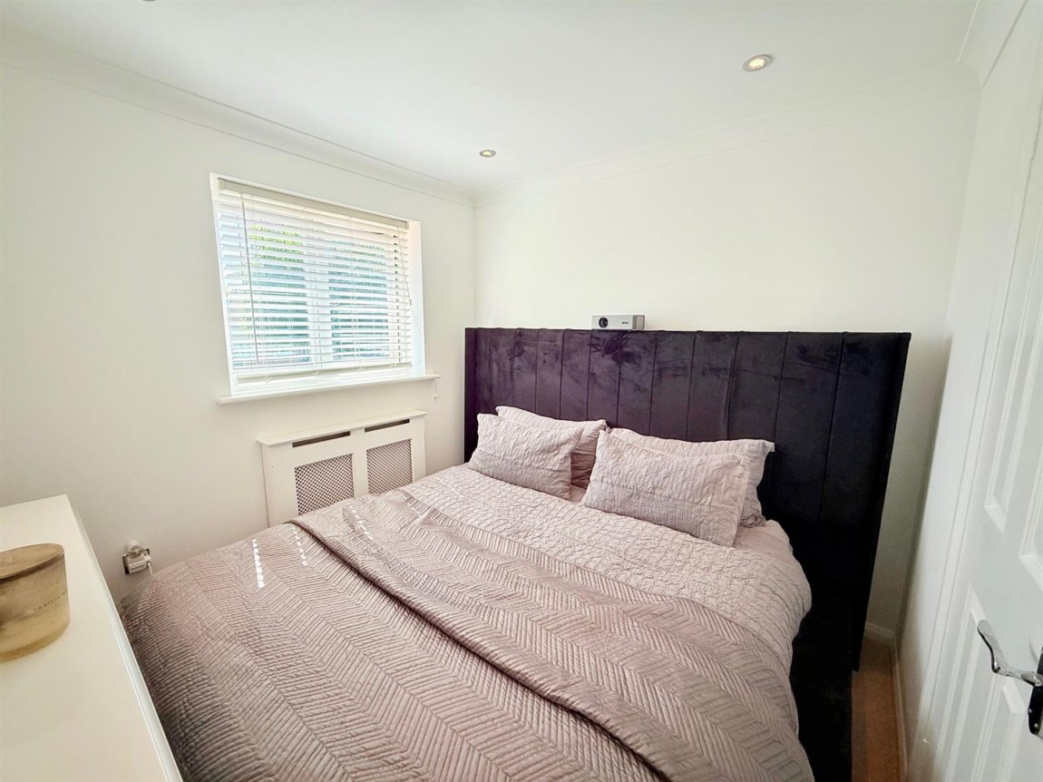 Images for Merlin Close, Waltham Abbey