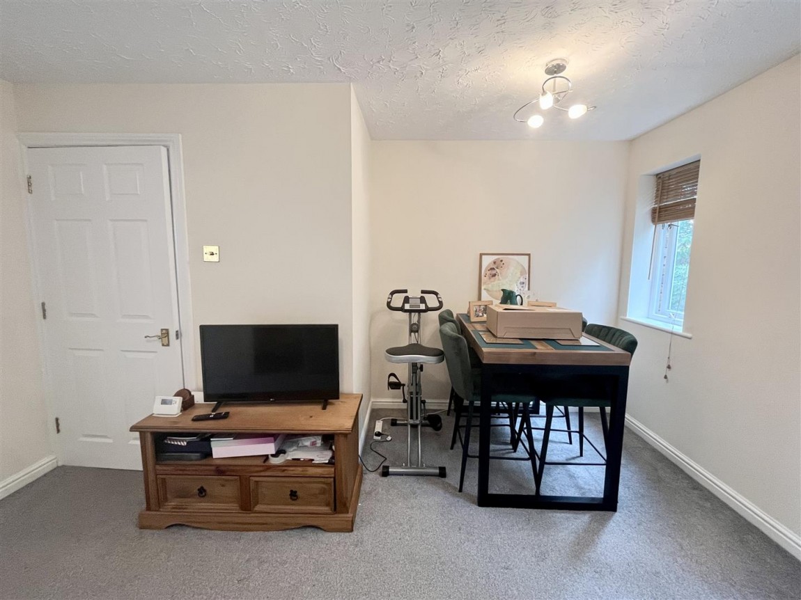 Images for Victoria Gate, Harlow
