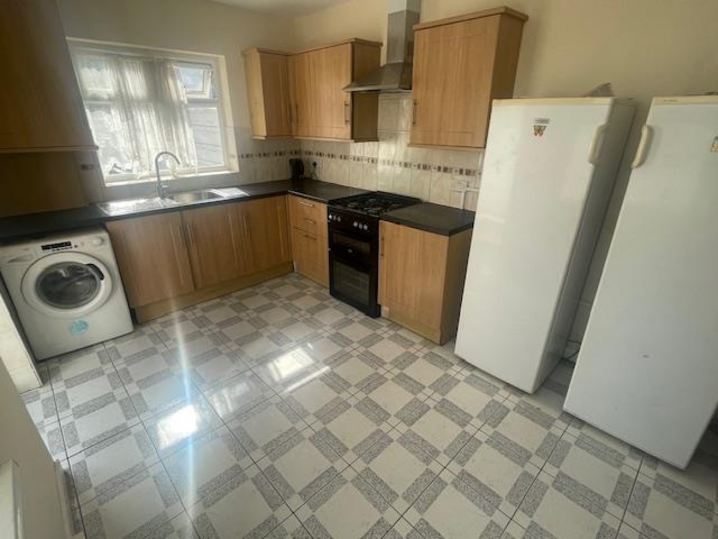 Images for La Rose Lane, Tottenham