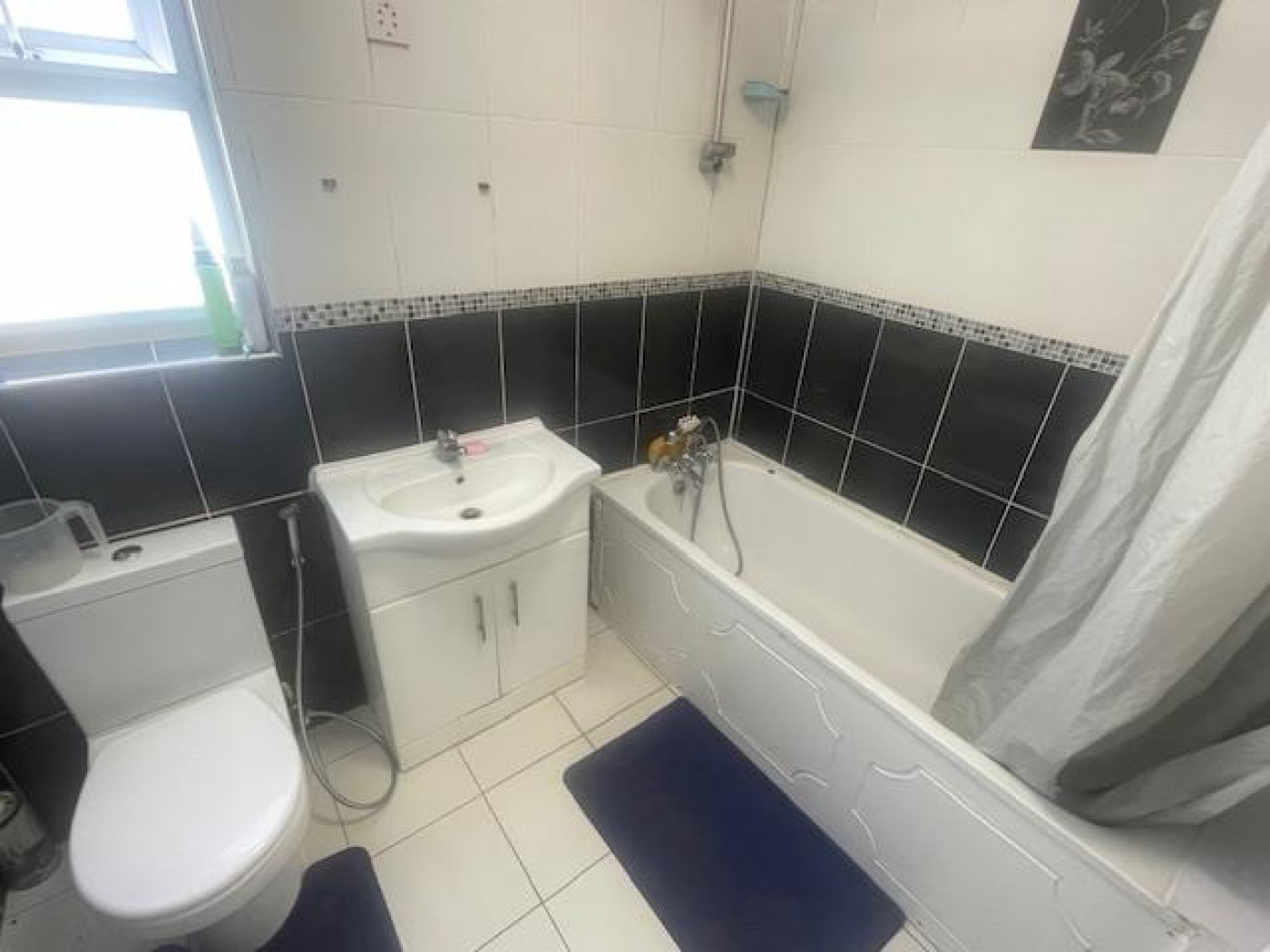 Images for La Rose Lane, Tottenham