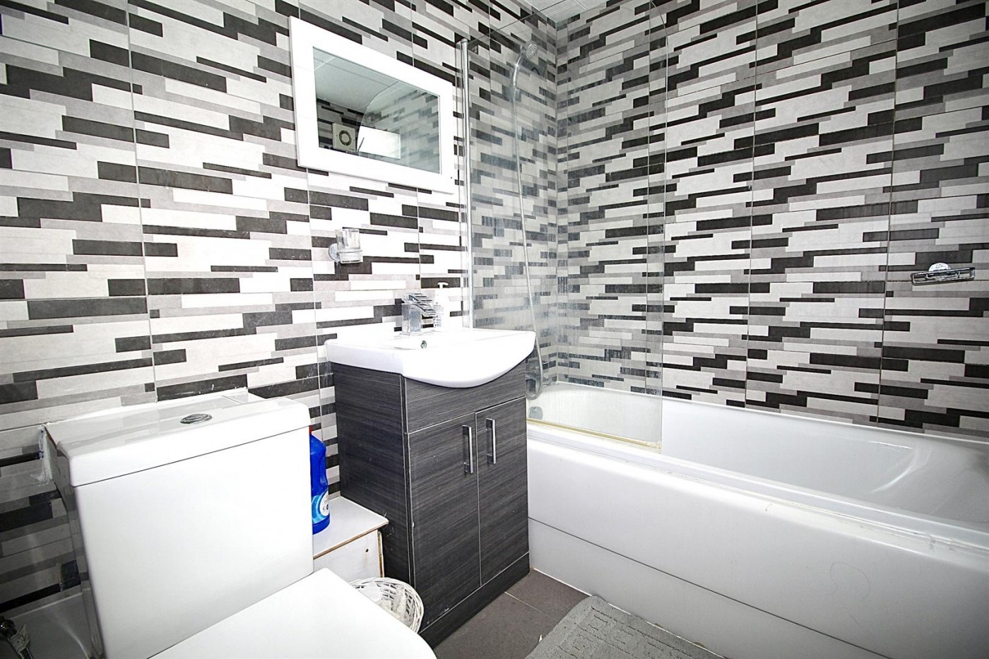 Images for Eastfield Road, Enfield