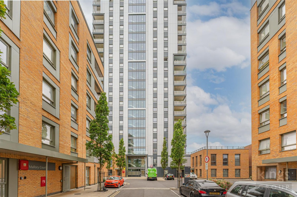 Images for Cannon Road, London