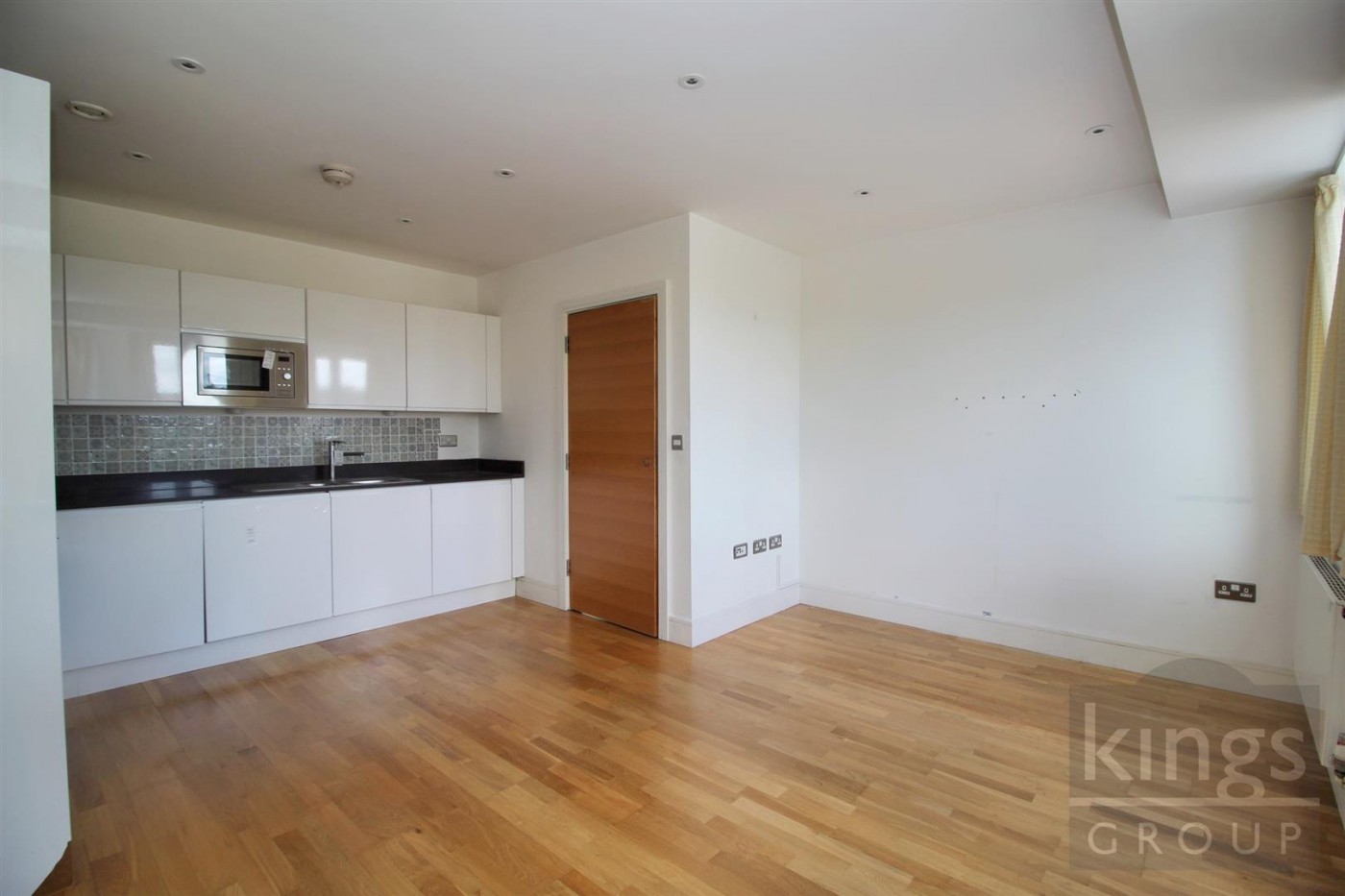 Images for Burlington House, Swanfield Road, Waltham Cross