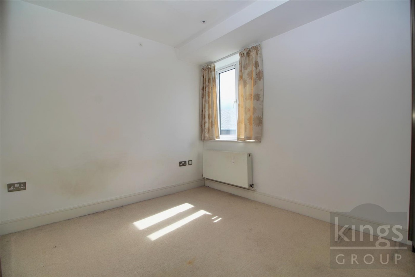 Images for Burlington House, Swanfield Road, Waltham Cross