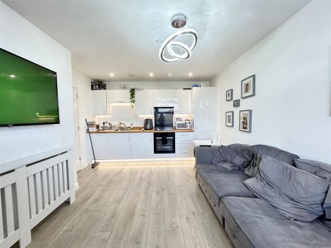Edinburgh House, Edinburgh Gate, Harlow - EAID:KingsGroupApi2020, BID:90992-1956
