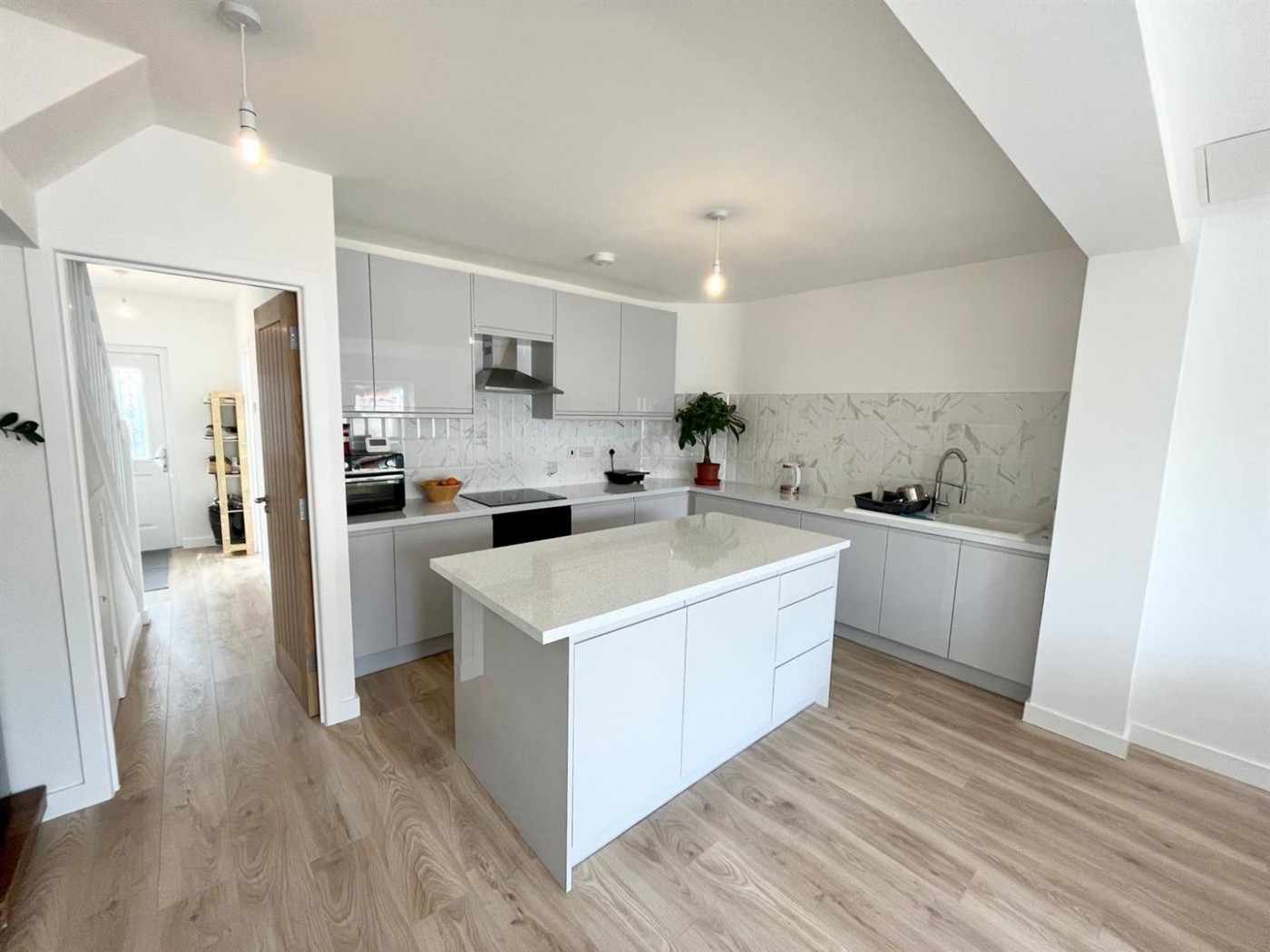 Images for Drysdale Avenue, London