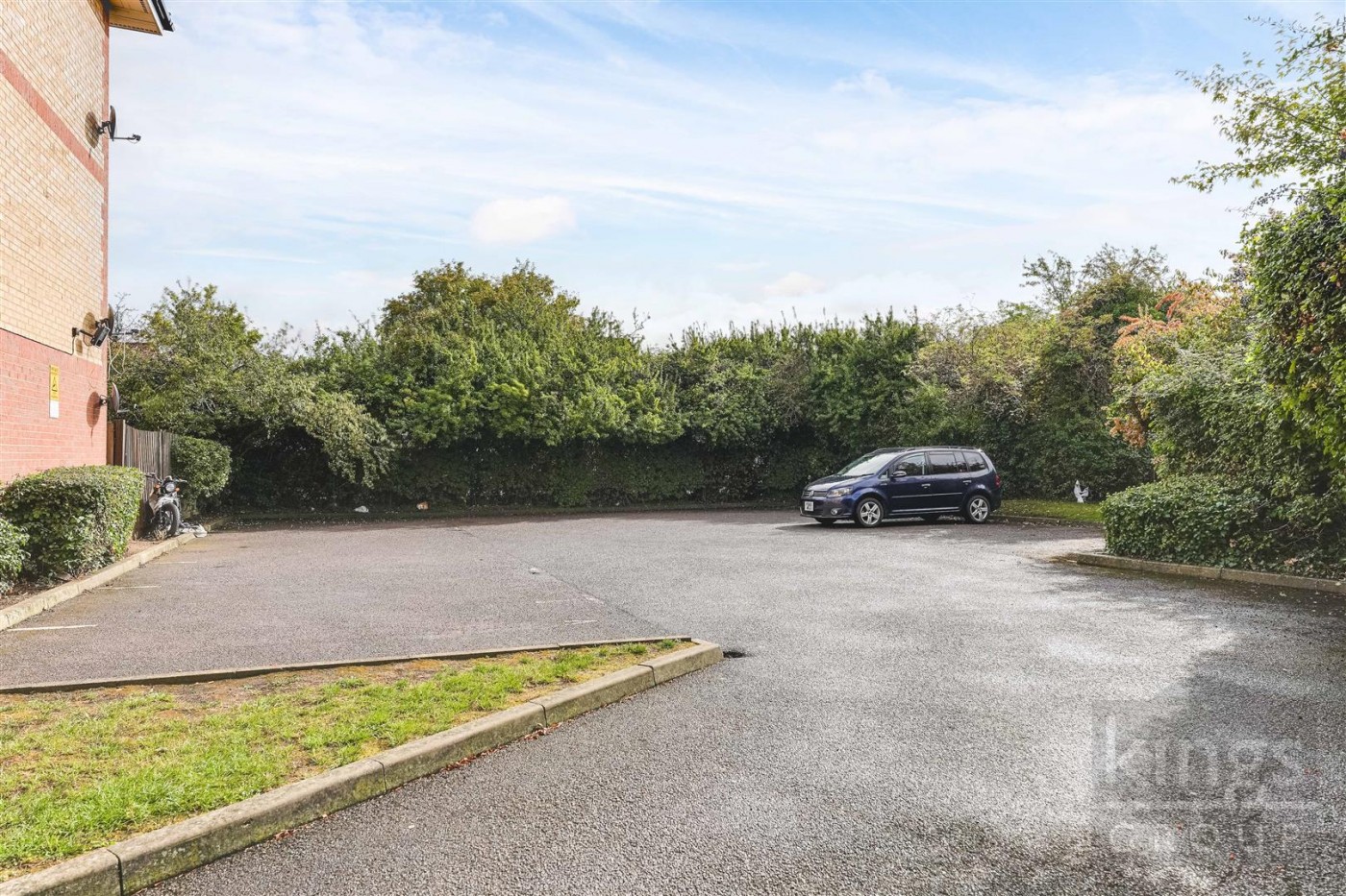 Images for Bentley Drive, Church Langley