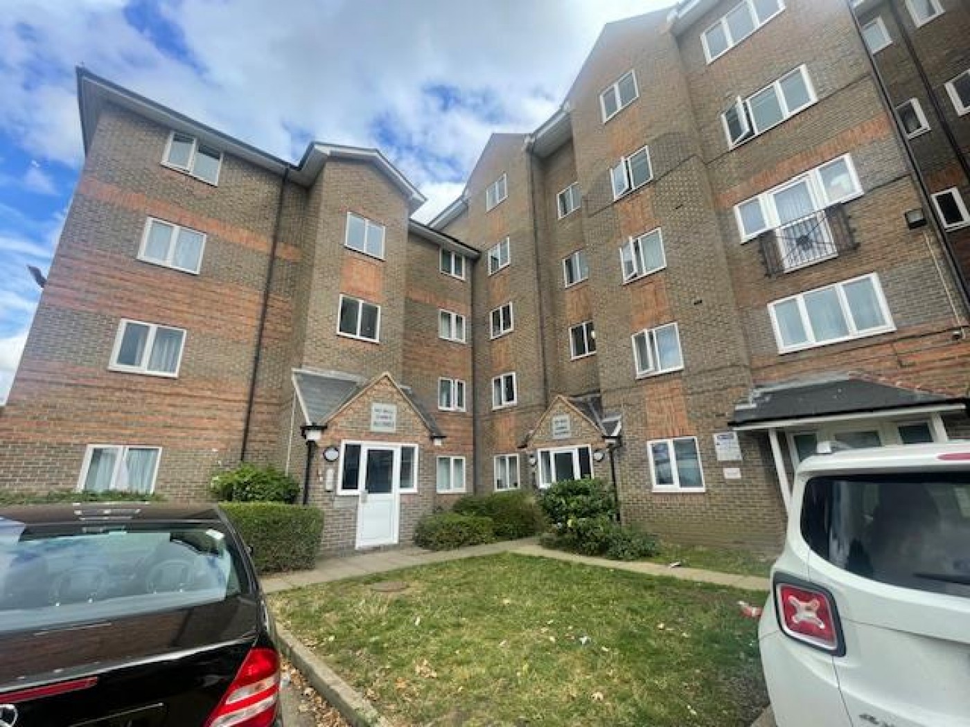 Images for Cross Keys Close, Edmonton