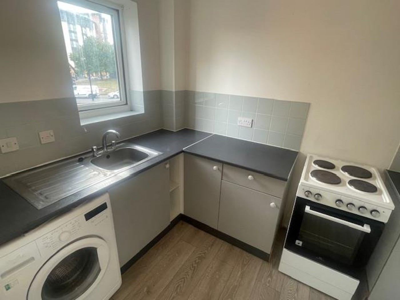 Images for Cross Keys Close, Edmonton