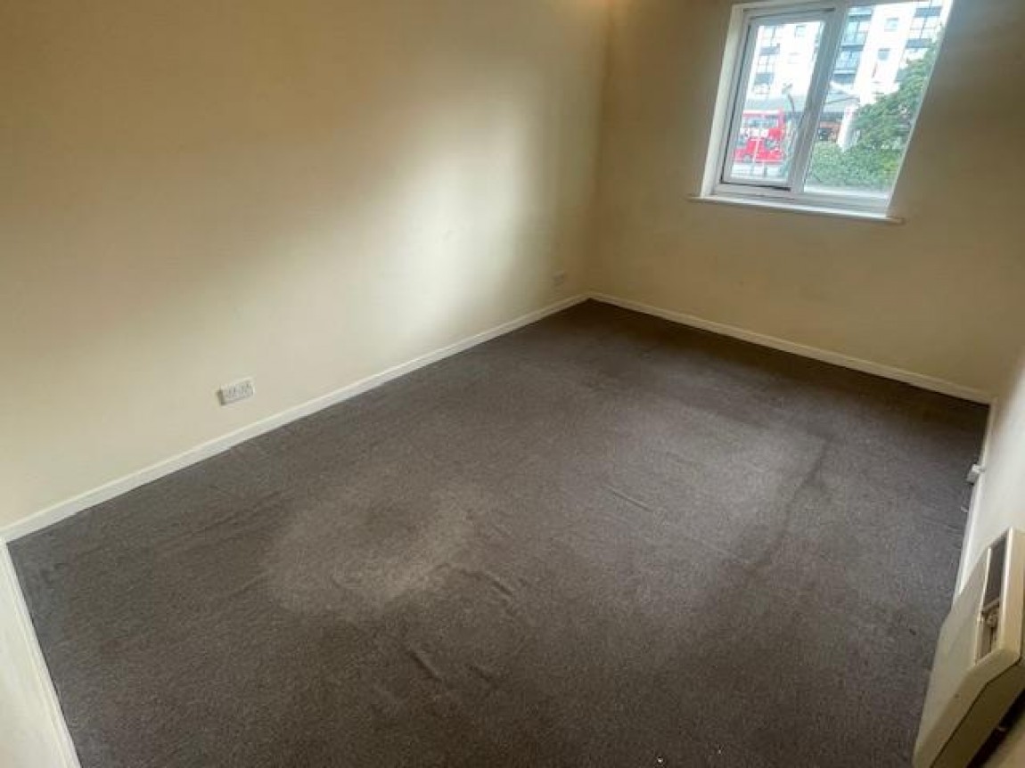 Images for Cross Keys Close, Edmonton