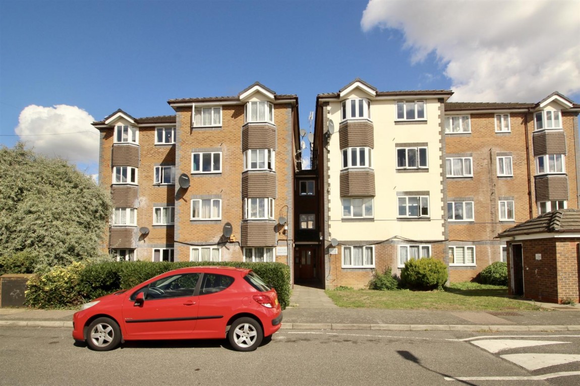 Images for Tennyson Close, Enfield