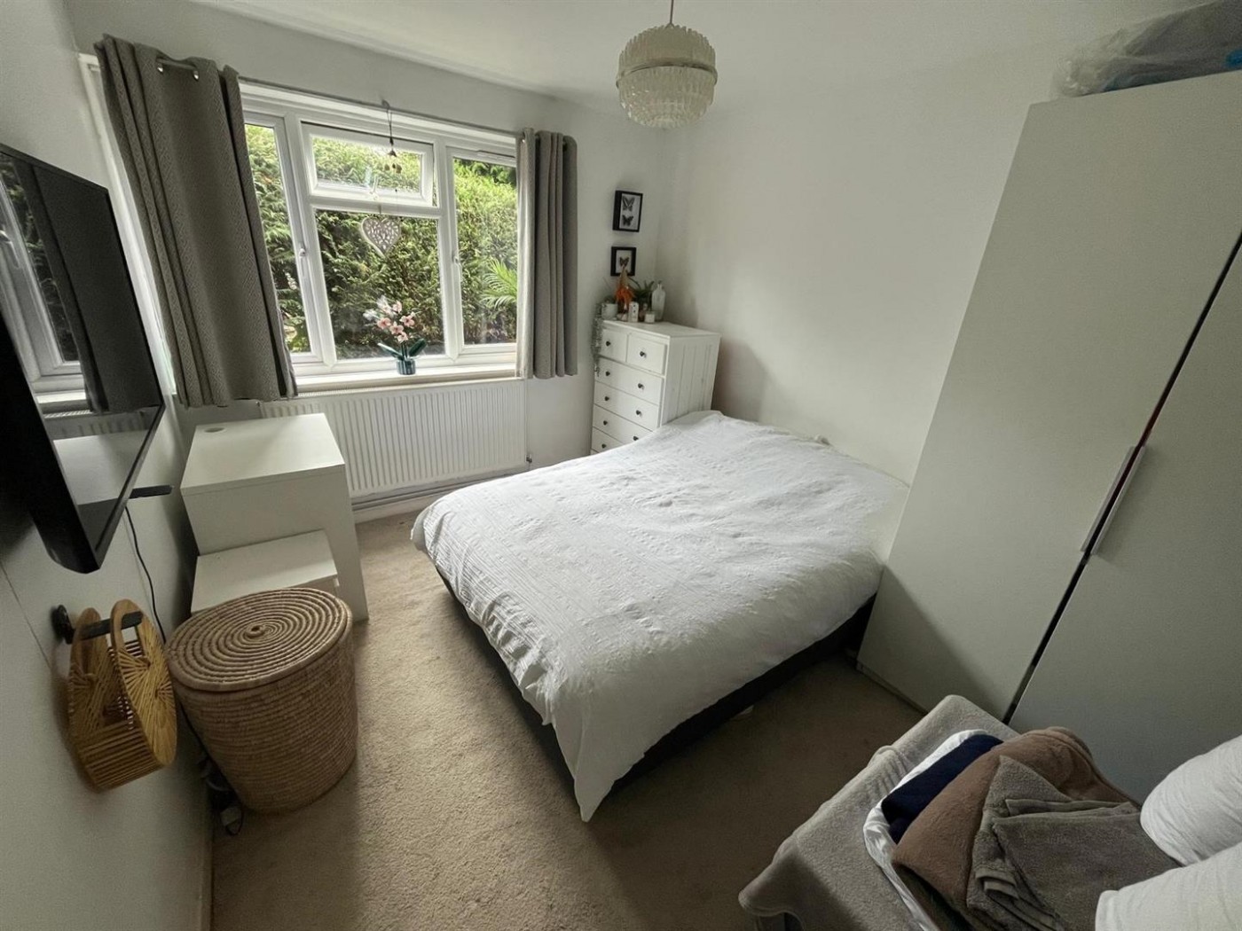 Images for Roundhills, Waltham Abbey