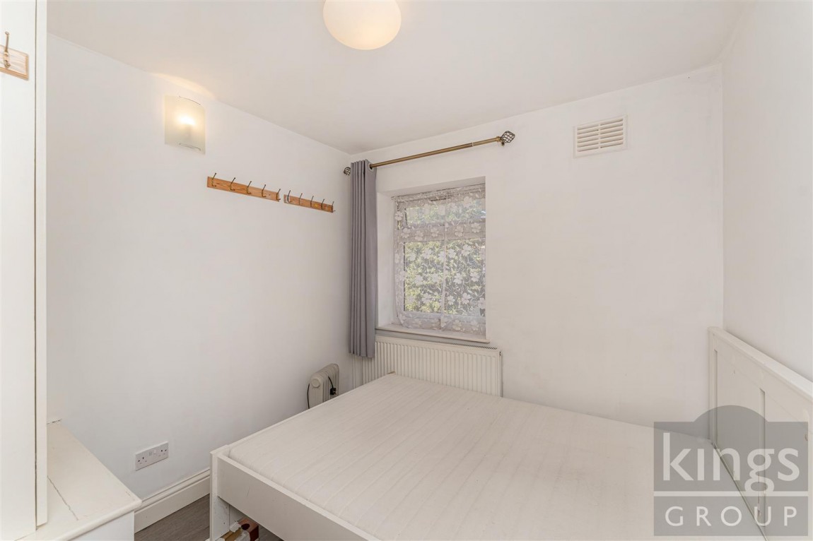Images for Grosvenor Park Road, London