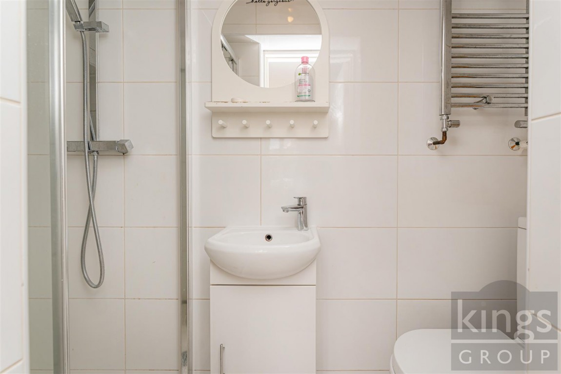 Images for Grosvenor Park Road, London