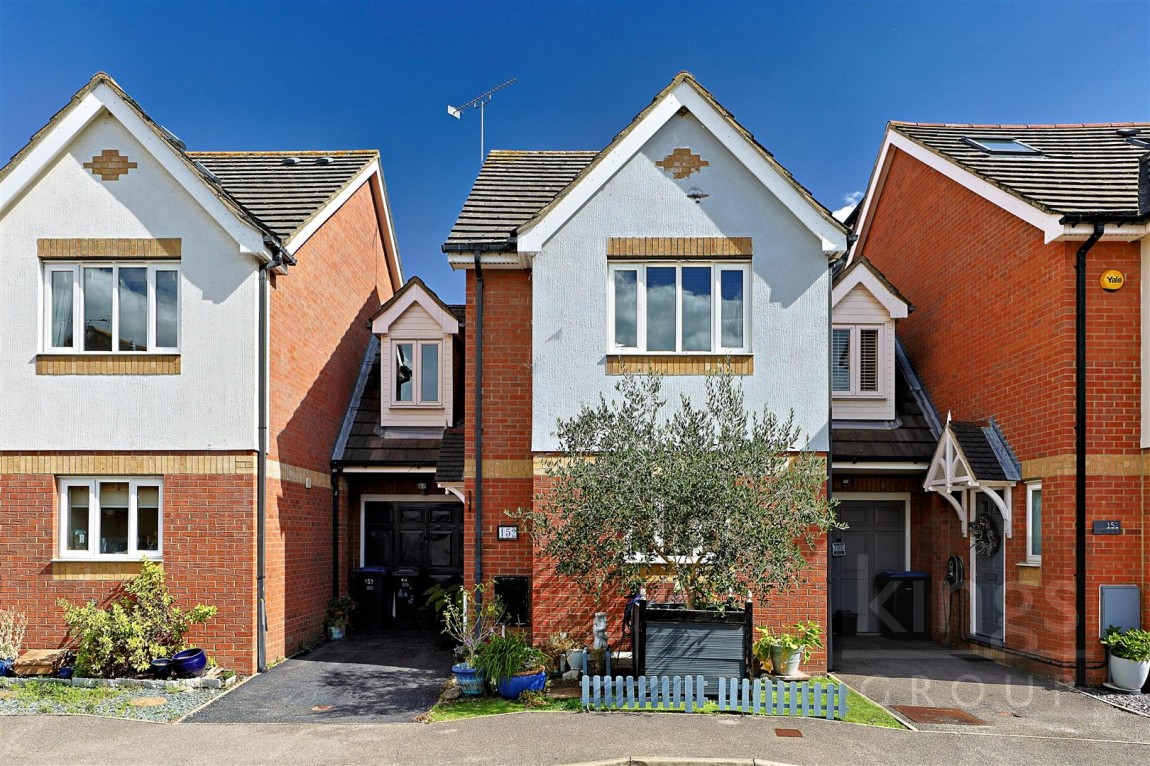 Images for Bentley Drive, Church Langley