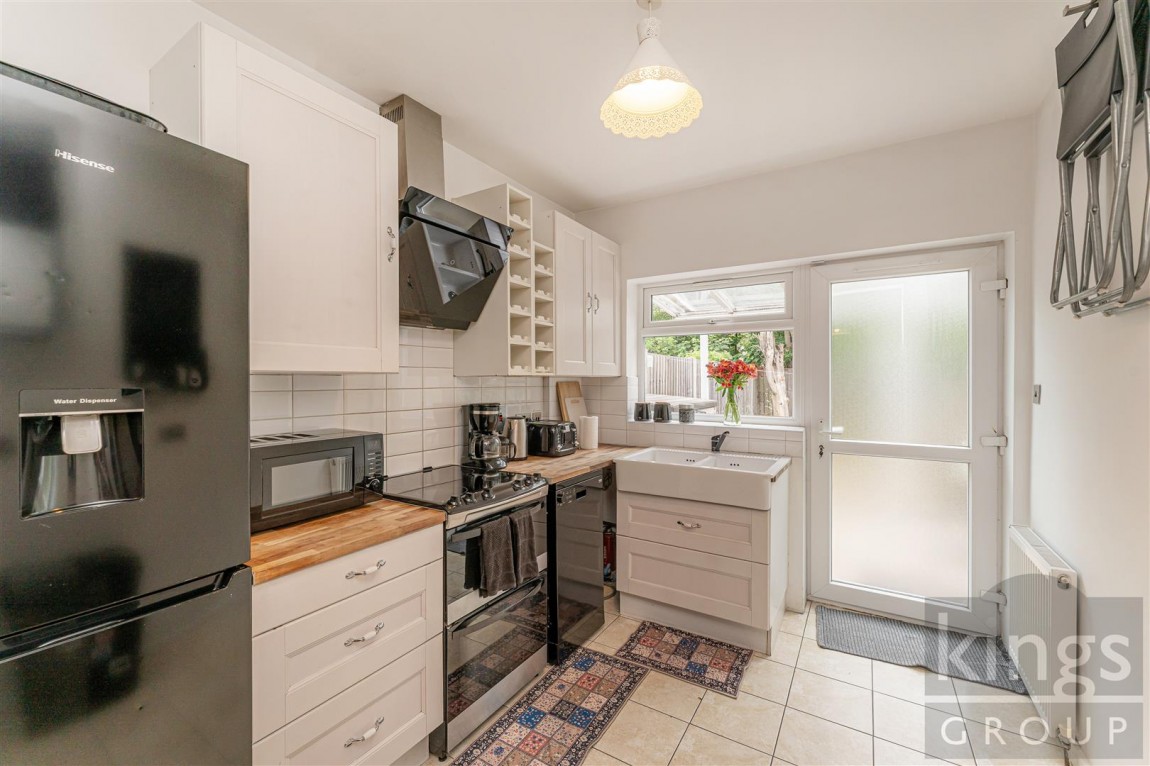 Images for Kendal Gardens, Edmonton, N18