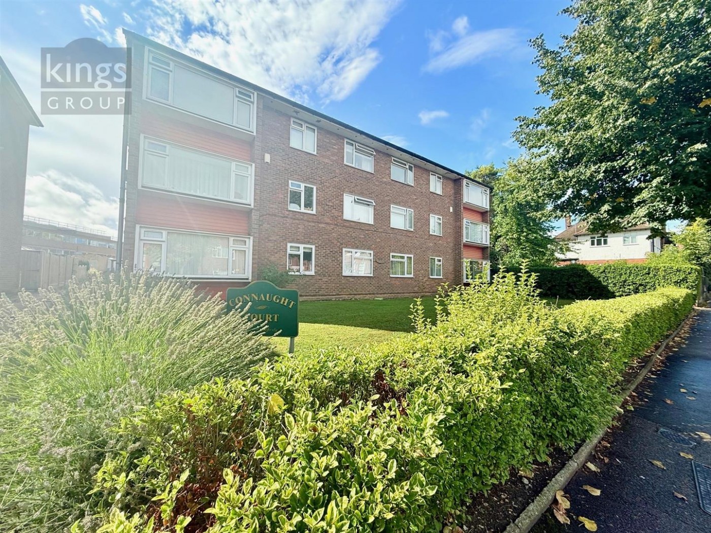 Images for Connaught Avenue, London