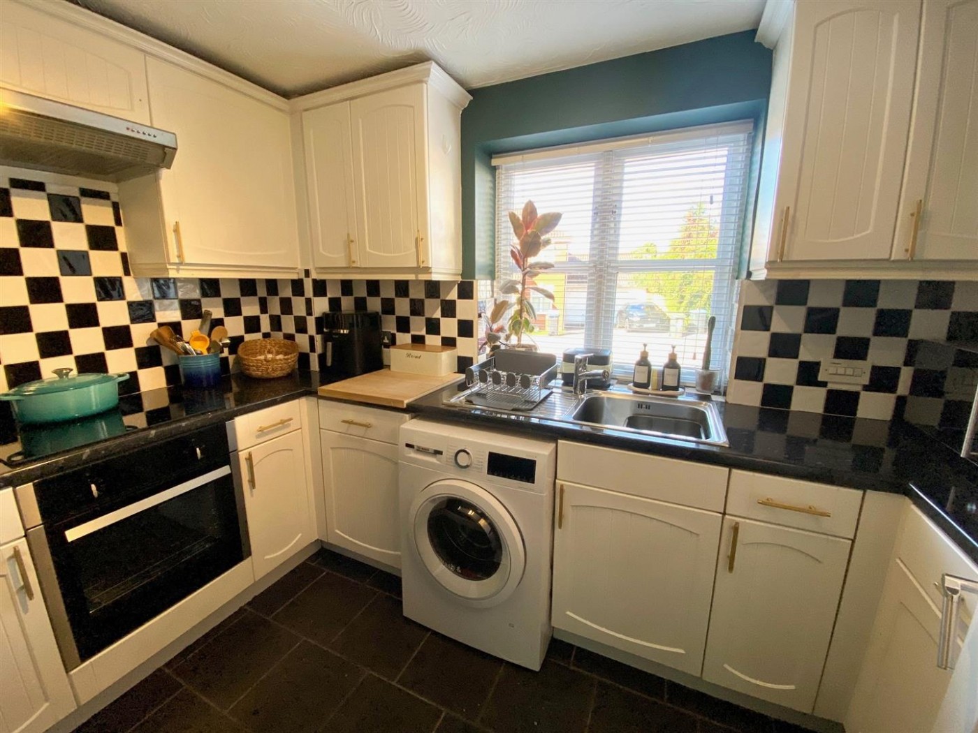Images for Burrows Chase, Waltham Abbey