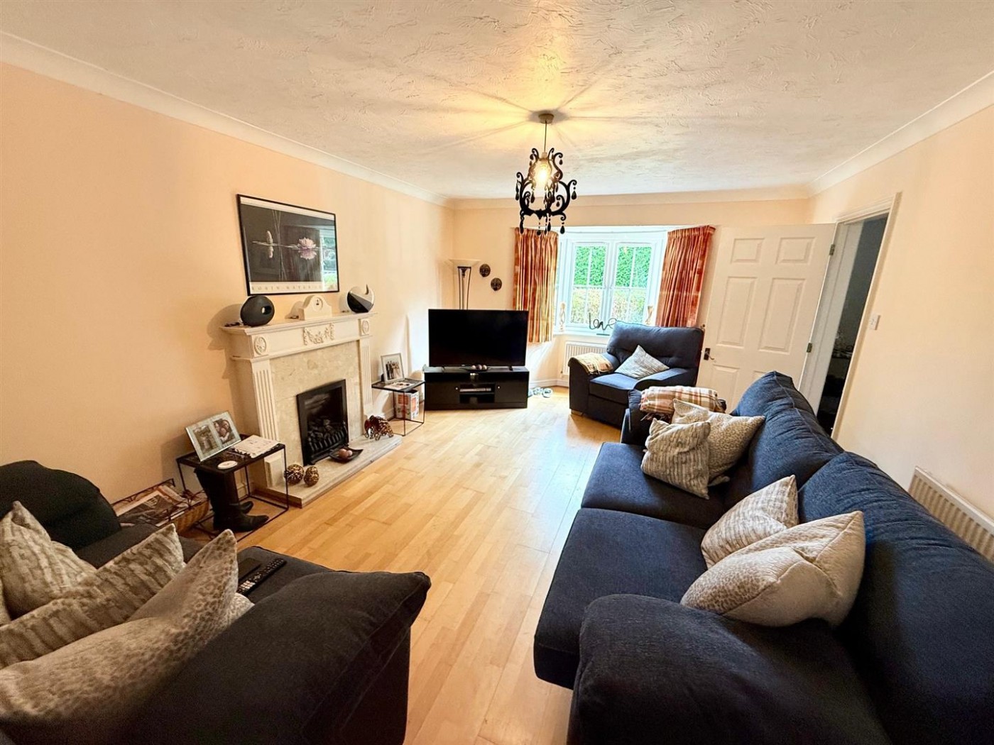 Images for Crofton Grove, London