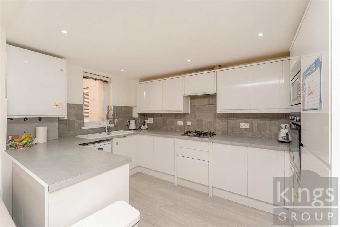 Images for Gareth Drive, London