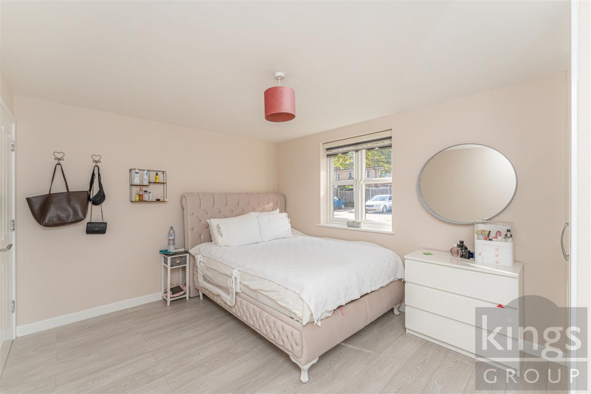 Images for Gareth Drive, London