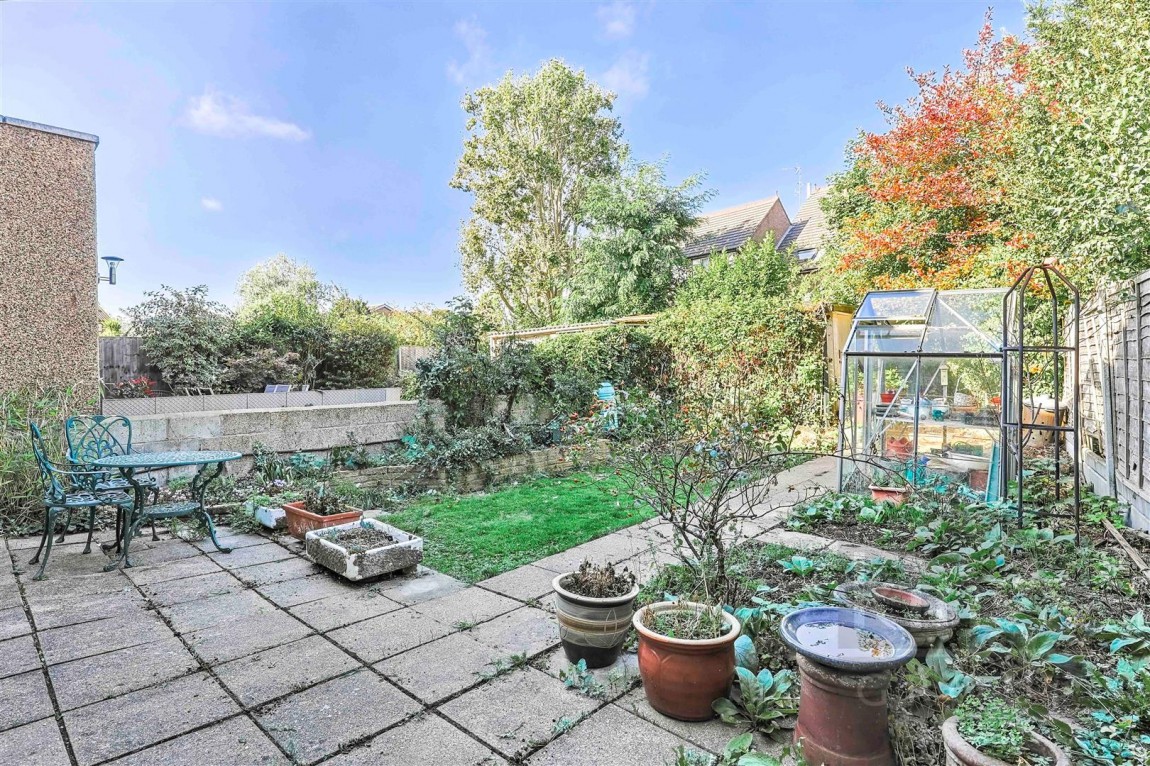 Images for Bodiam Close, Enfield