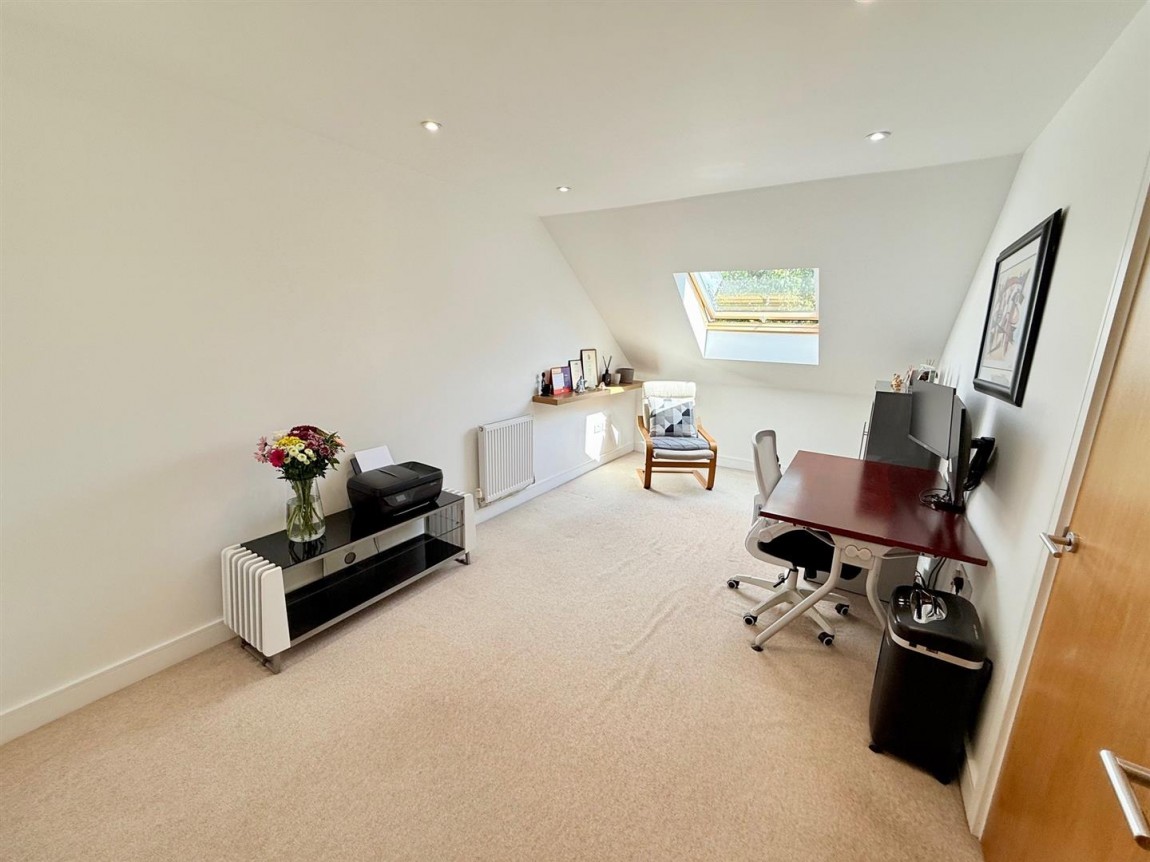 Images for Louisa Oakes Close, London