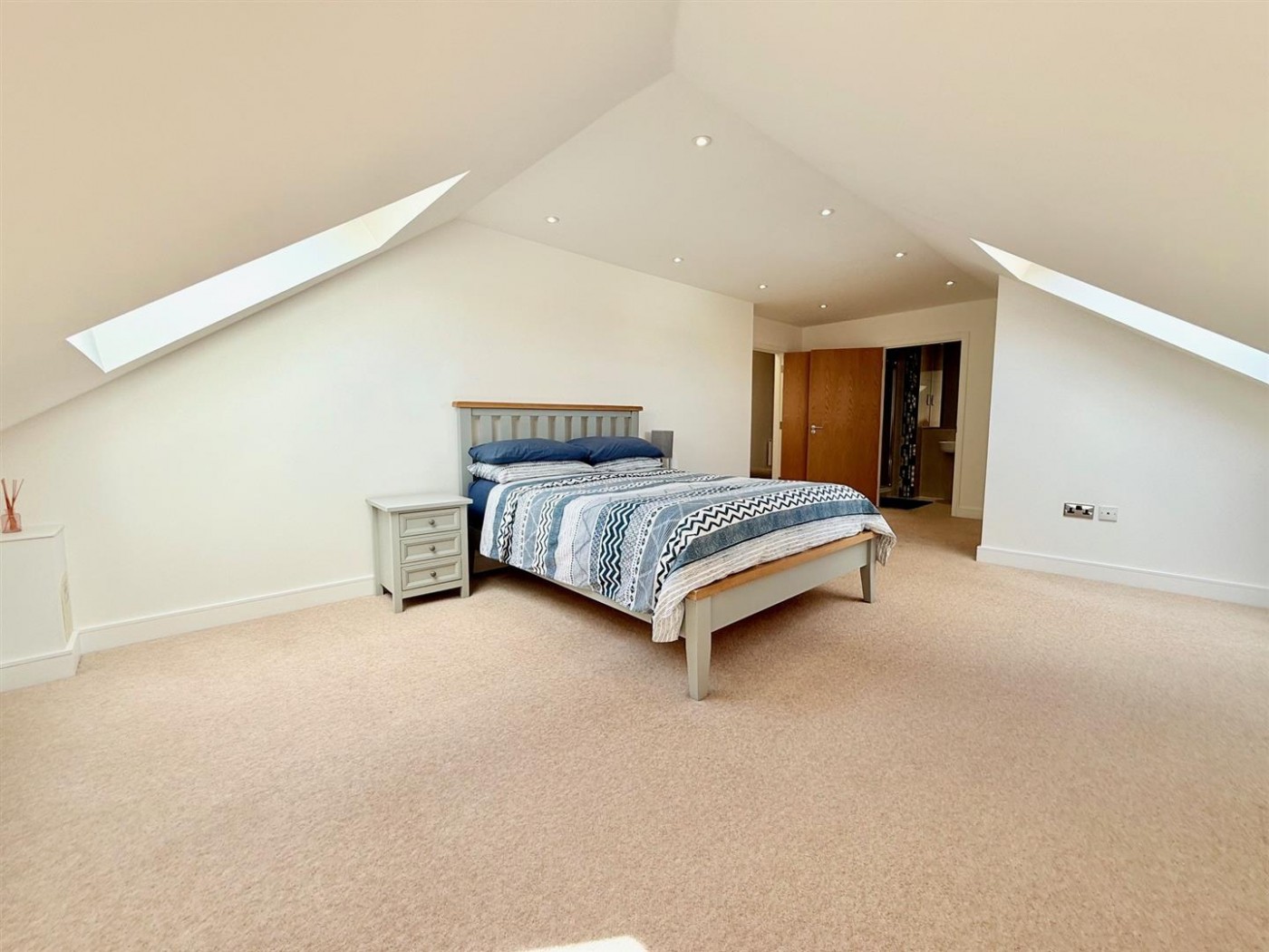 Images for Louisa Oakes Close, London