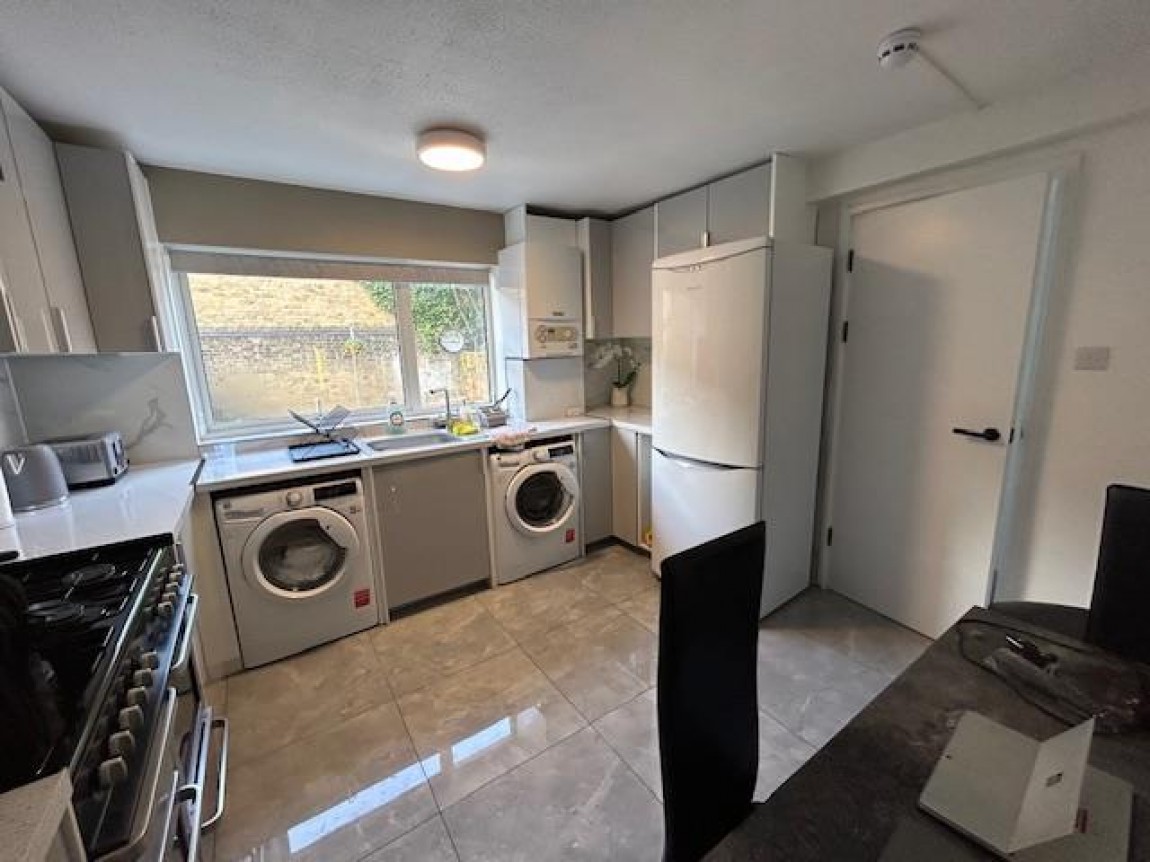Images for Wyldfield Gardens, Edmonton