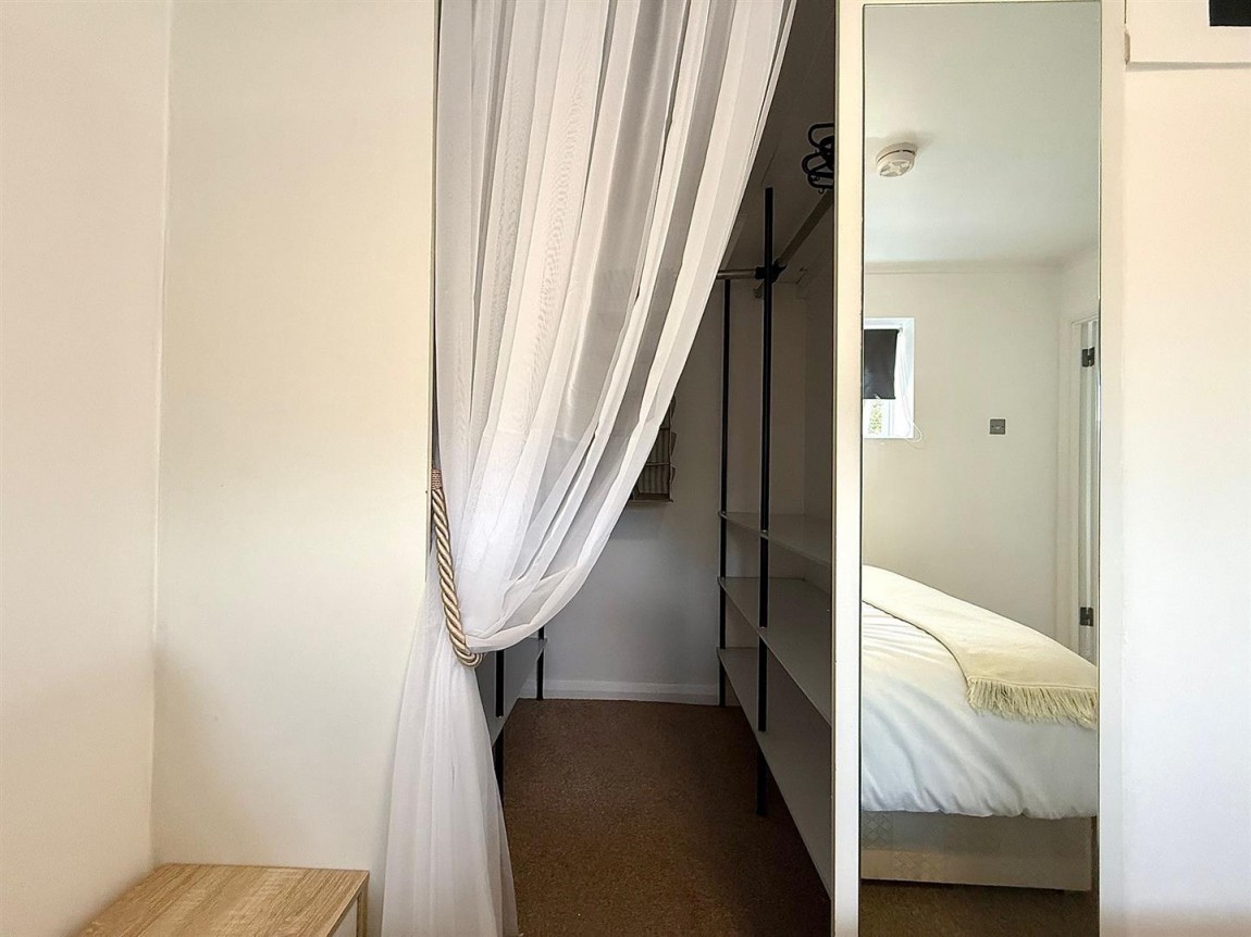 Images for Avalon Close, Enfield