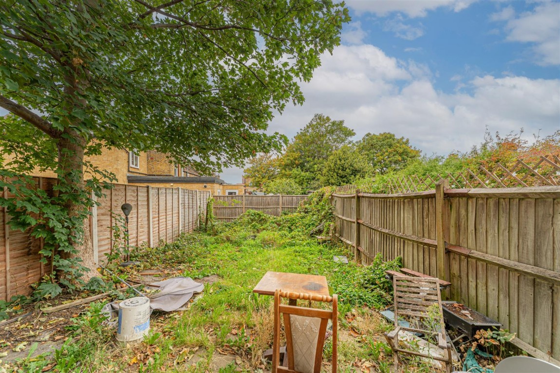 Images for Shelbourne Road, London