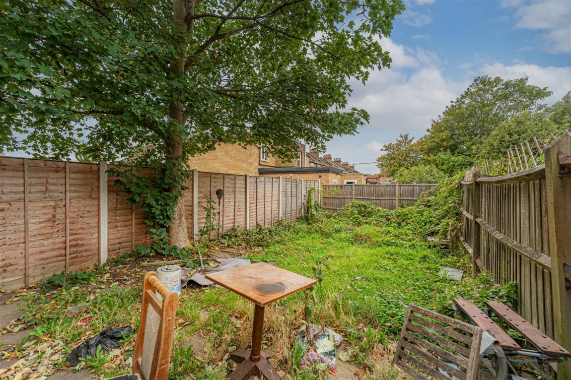 Images for Shelbourne Road, London